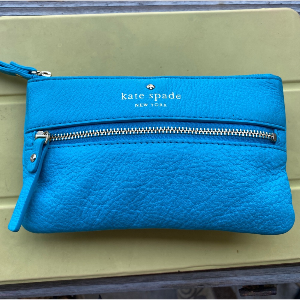 Kate Spade leather wristlet